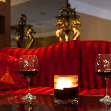 Istanbul Suite Hotel 3*
